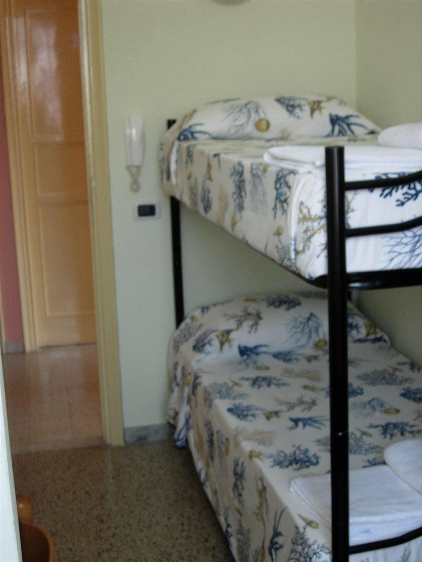 Foresteria Roma Esercito della Salvezza Esterno foto
